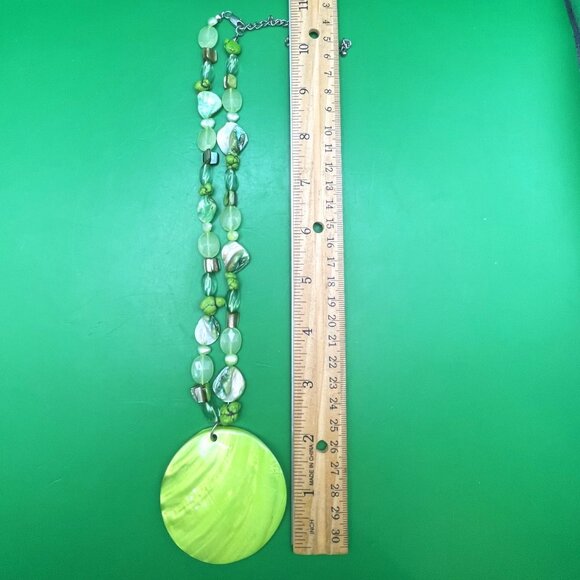 Green Beaded Necklace Chunky Pendant Boho Adjustable Spring Summer Statement - Picture 5 of 12